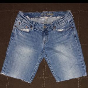 American Eagle Bermuda Shorts